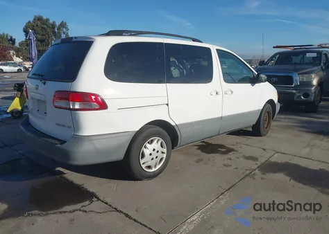 2002 Toyota Sienna Le from USA, damaged, VIN 4T3ZF13C12U447260